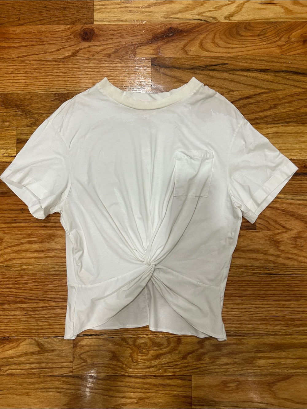 cinq a sept White Twist-Front Crop Tee